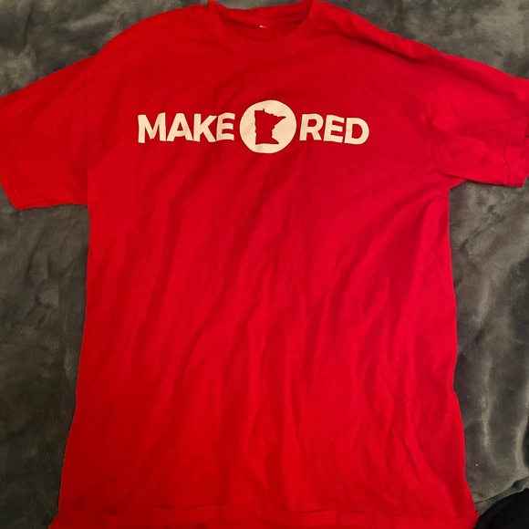 Make MN Red Shirt - Picture 1 of 3